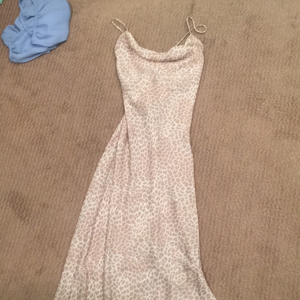 Lovestich Midi Dress